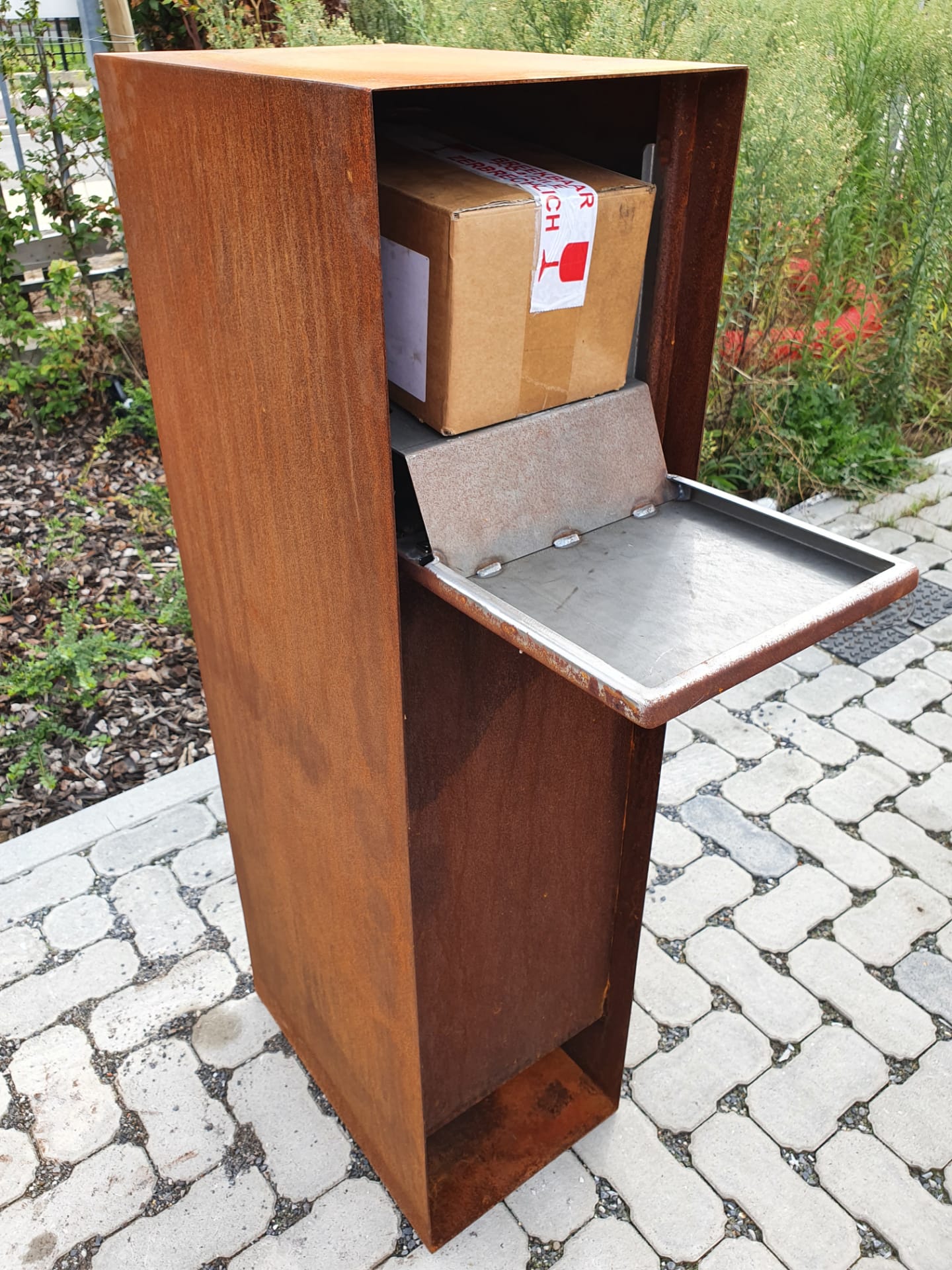 Ivar - boîte aux lettres en acier corten Adezz